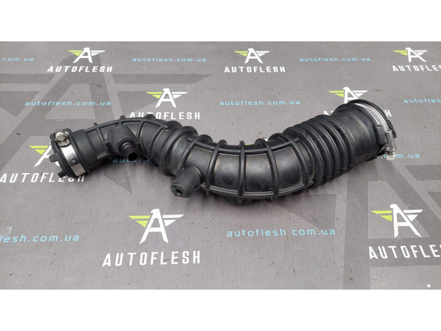 Патрубок повітряного фільтра 165762992R, 4150900042 Dacia Mercedes Renault бу